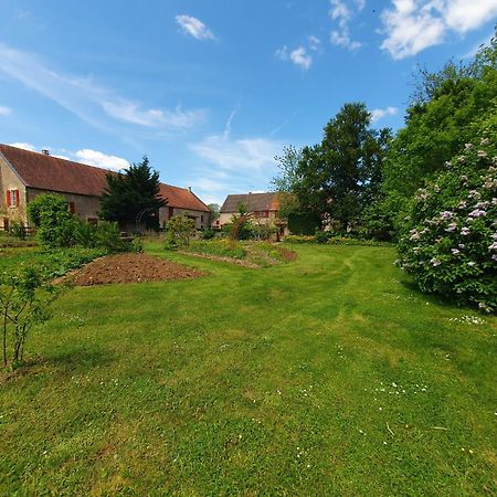 Jardin Des Sens, La Rente D'Eguilly Bed & Breakfast Bagian luar foto