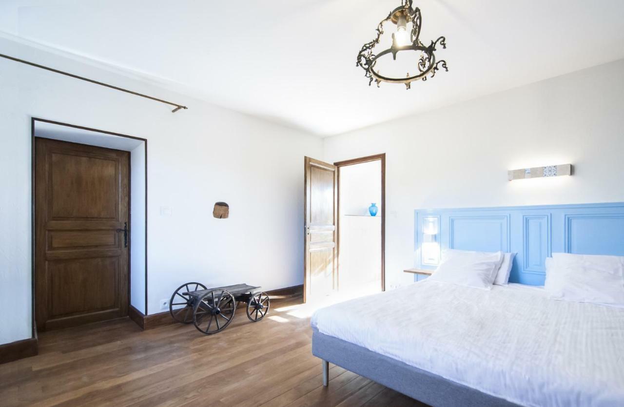 Jardin Des Sens, La Rente D'Eguilly Bed & Breakfast Bagian luar foto
